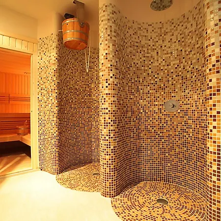 Kristina & Sklářská Poruba