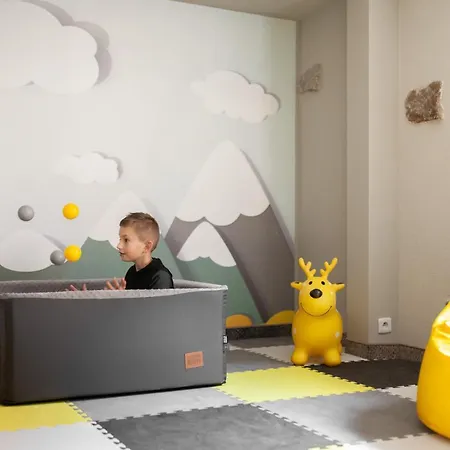 Kristina & Bed & Breakfast 4*