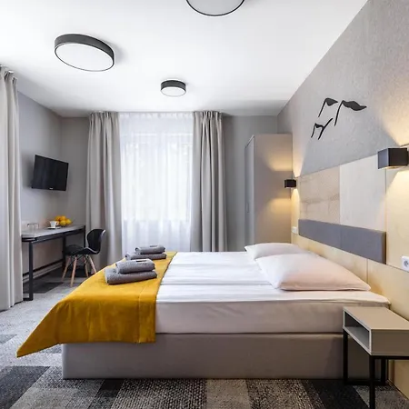 Kristina & Bed & Breakfast 4*