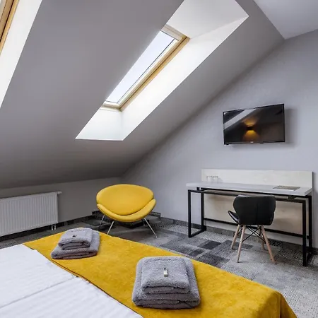 Kristina & Sklářská Poruba